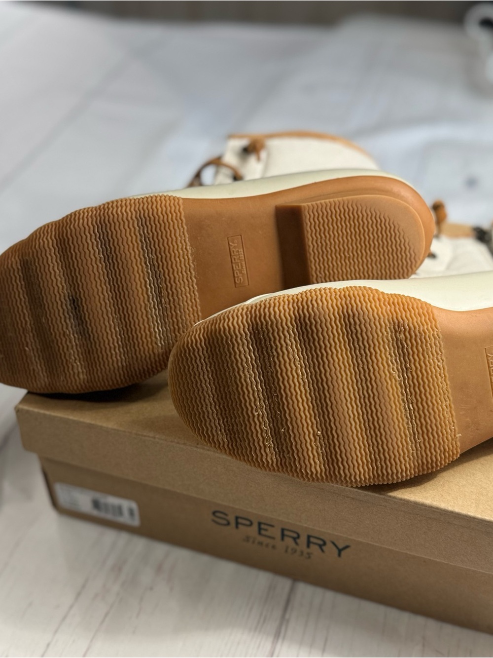 Sperry Saltwater Metallic Ivory Duck Boots – Women’s Size 12 - Picture 4 of 12